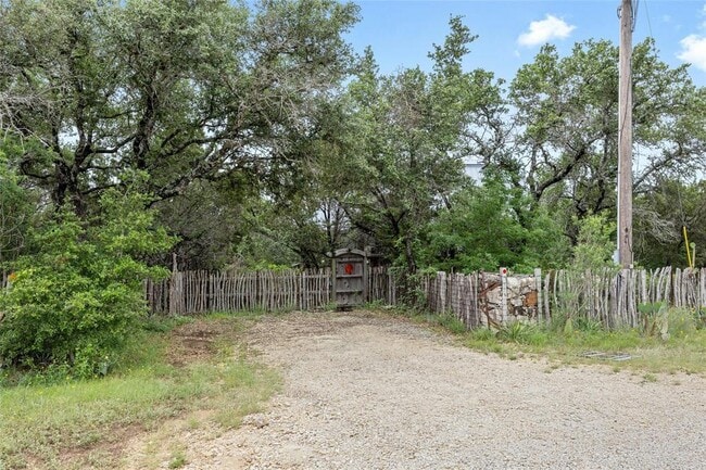 Building Photo - 15207 Farm to Market Rd 2769