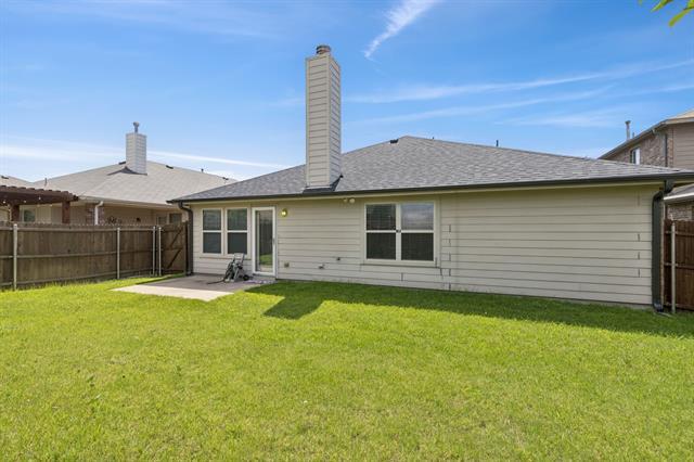 Building Photo - 913 Lovebird Ln