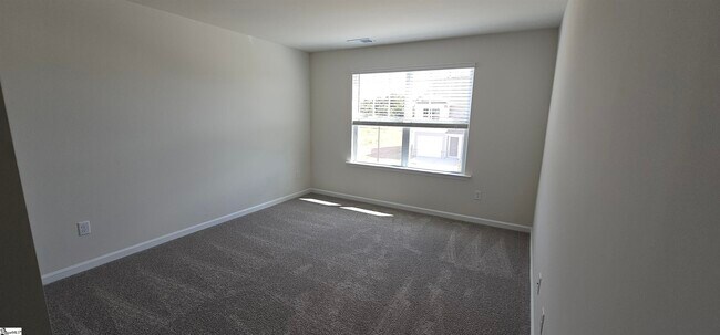 Building Photo - 794 Embark Cir