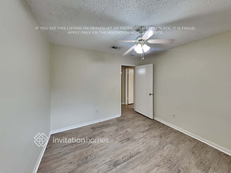 Building Photo - 7022 Fox Knoll Ln