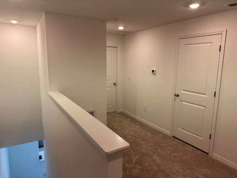 Building Photo - 36178 Risa Michele St