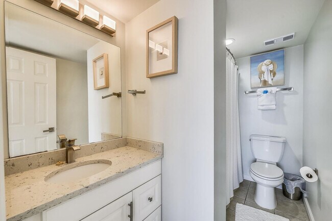 Building Photo - 23223 Front Beach Rd