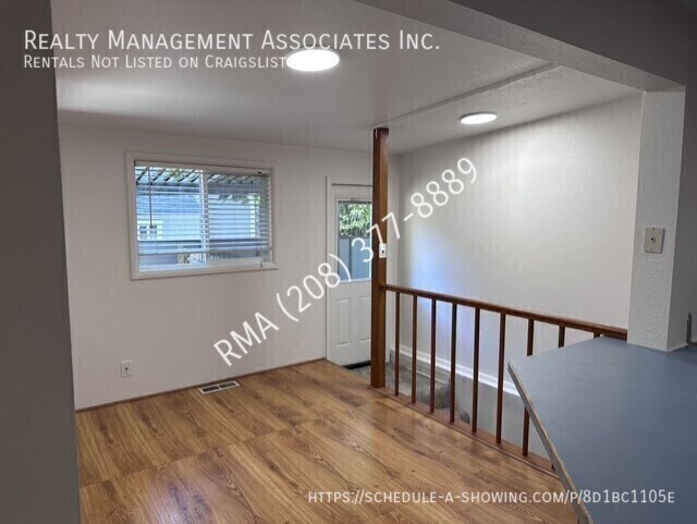 Building Photo - 2111 N 21st St