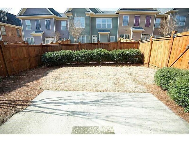 Building Photo - 10292 Quadrant Ct