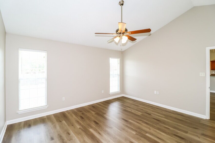 Building Photo - 8416 Berkley Dr