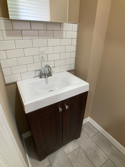 Building Photo - 4523 Parrish St