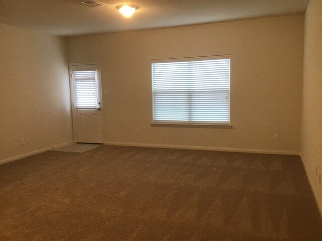 Building Photo - 9450 Plum Court