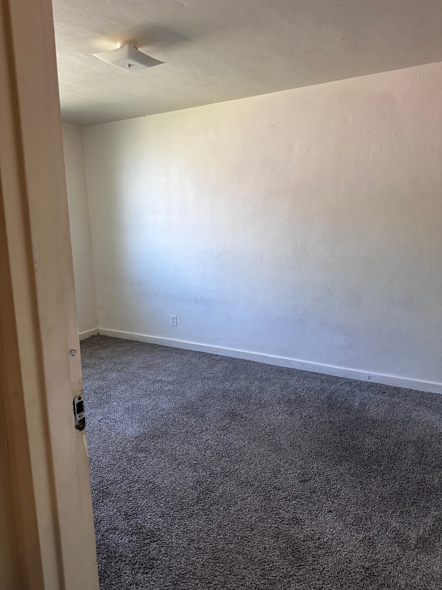 Bedroom 2 - 2405 Lincoln Ave