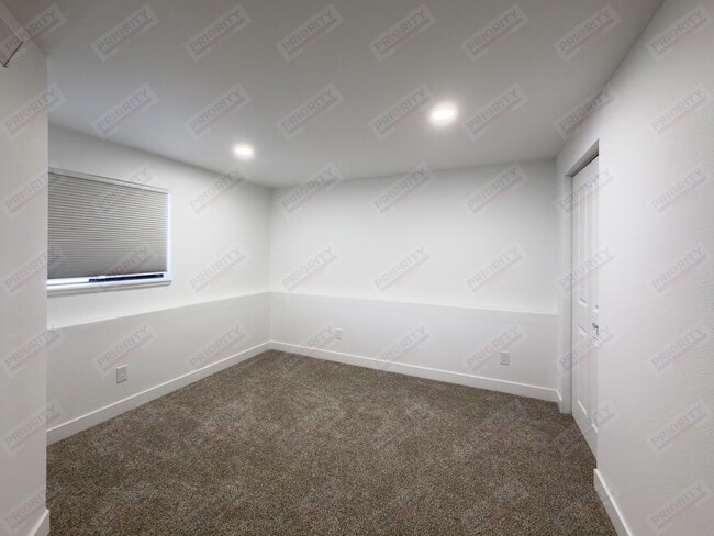 Building Photo - Completely remodeled home!