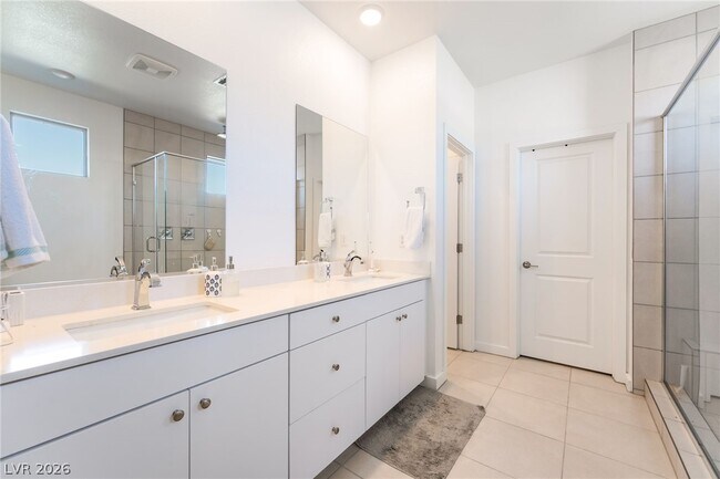 Building Photo - 720 Emerson Creek Ct