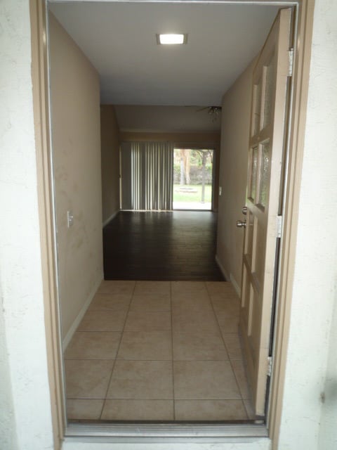 Building Photo - 26601 Avenida Deseo
