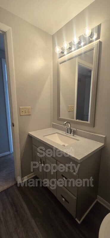 Building Photo - 5412 Scepter Ct