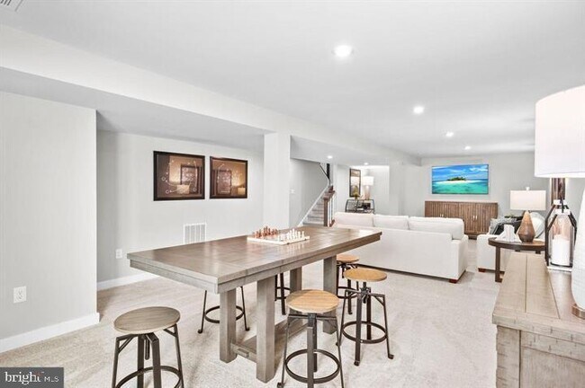 Building Photo - 141 Dithridge Dr