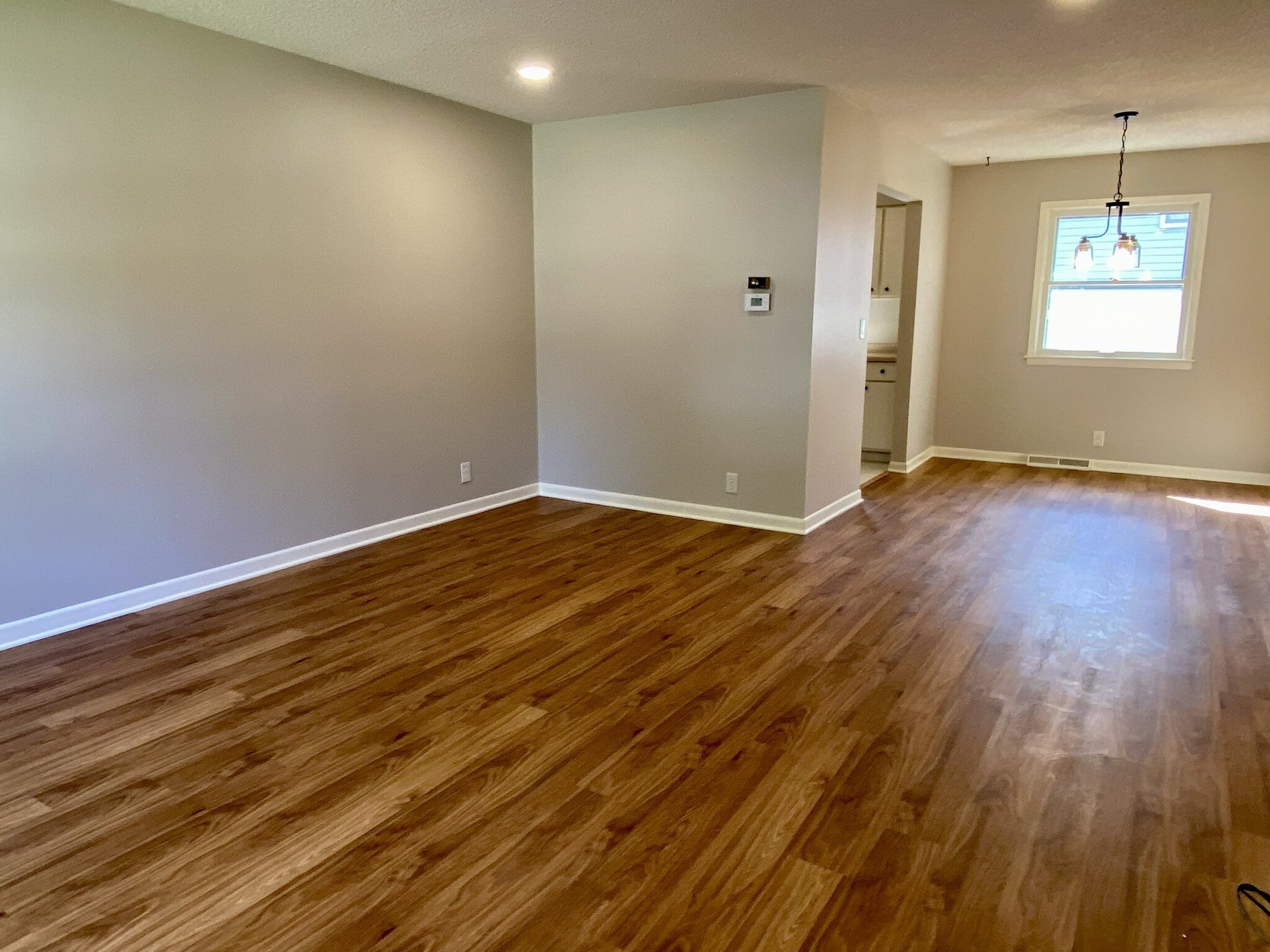 Building Photo - 2009 Crescent Dr