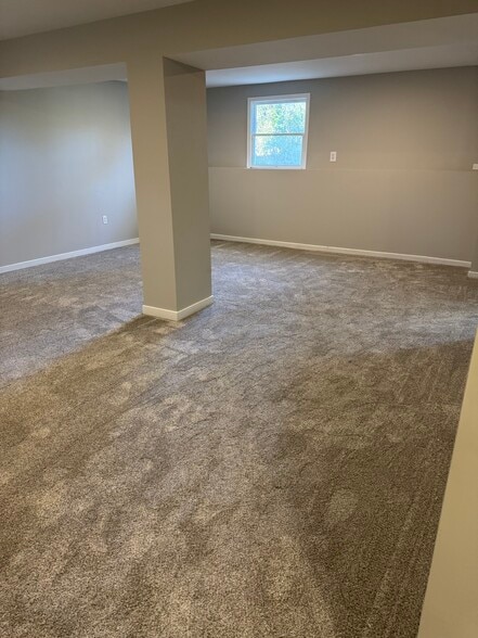 Building Photo - 9316 Archway Rd