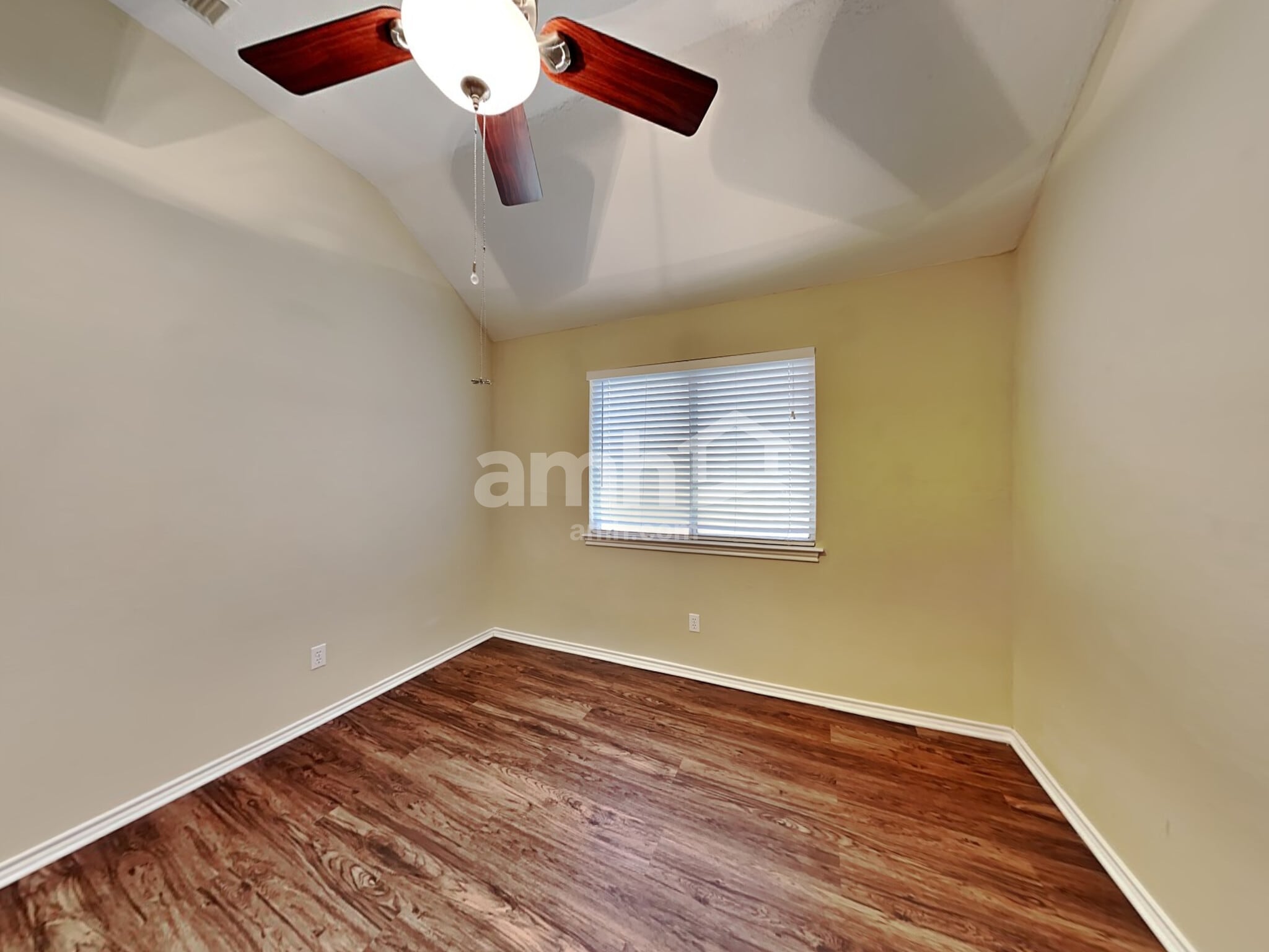 Building Photo - 8206 Coppergate