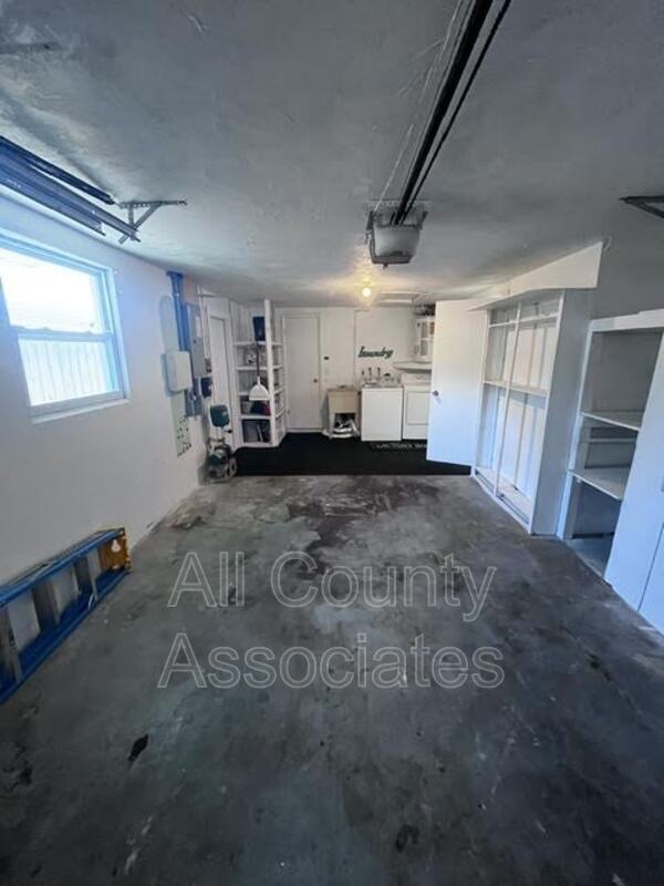 Building Photo - 11115 Yellowwood Ln