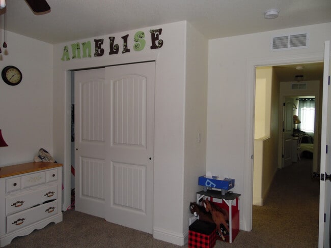 Building Photo - 4113 Gunsmoke Rd