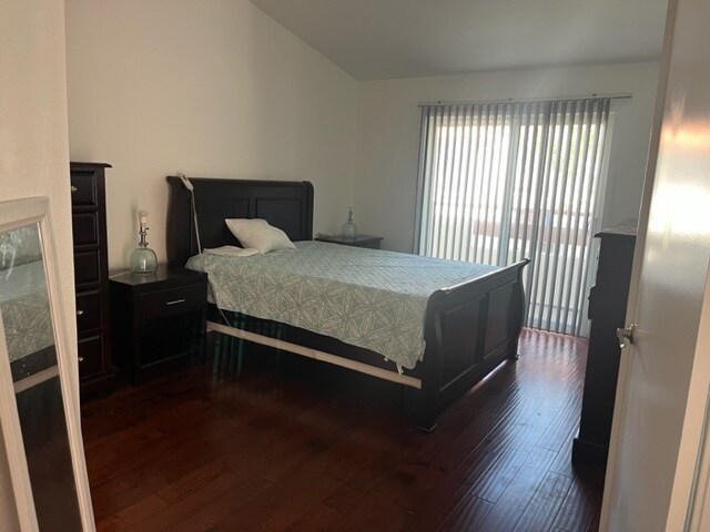 Building Photo - 405 Stoney Point Way