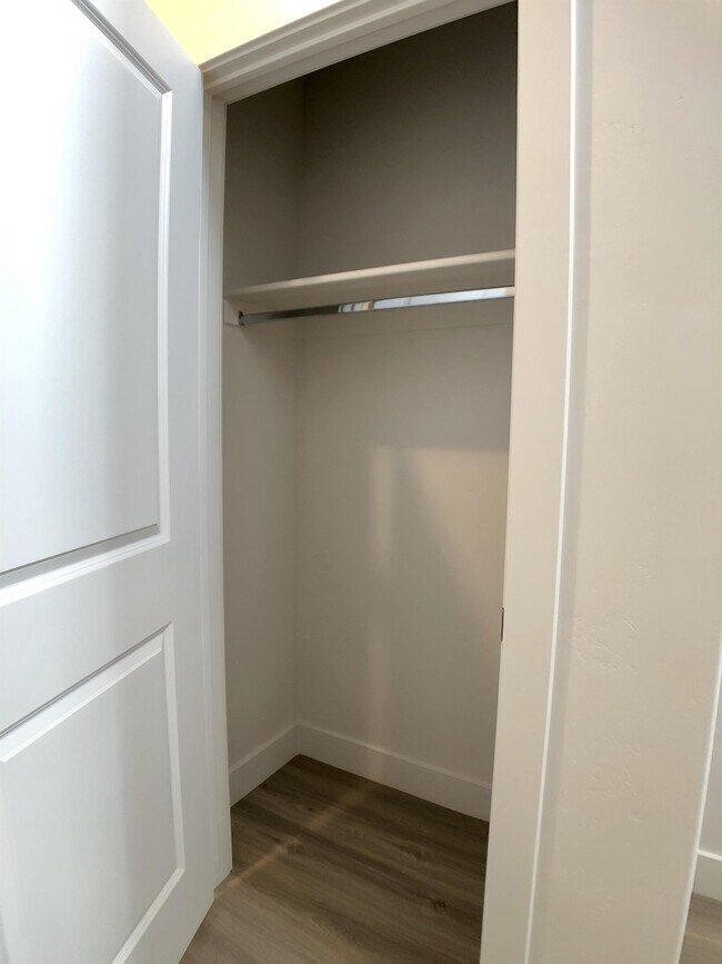 Building Photo - 437 S 1400 E