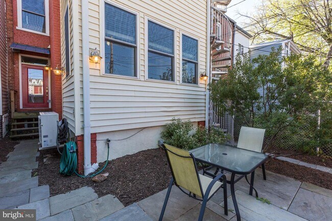 Building Photo - 4114 New Hampshire Ave NW