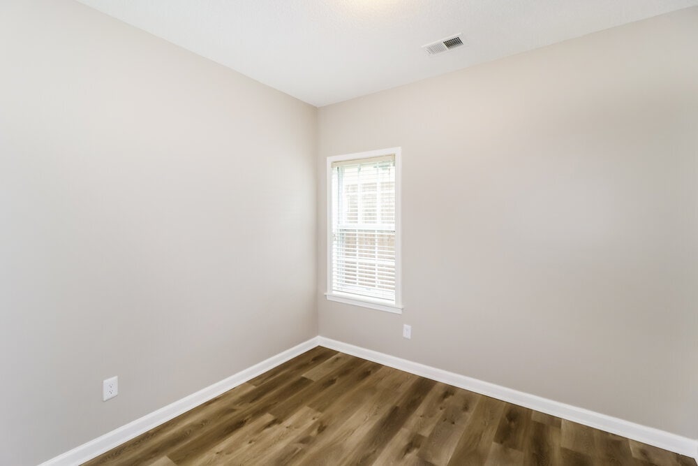 Building Photo - 2692 Bending Elm Dr