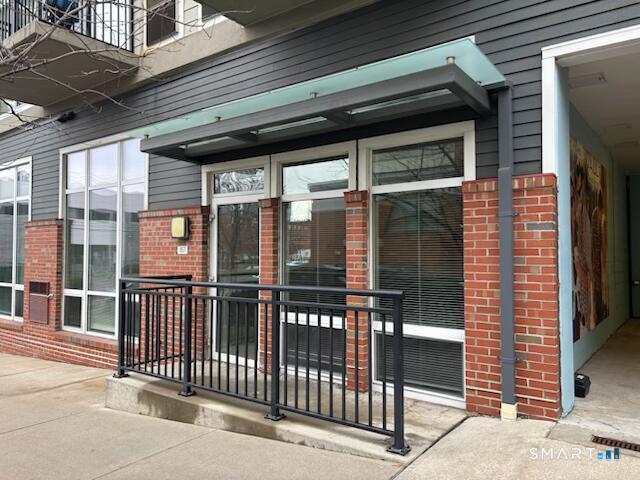 Building Photo - 120 Towne St