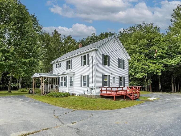 Building Photo - 197 Brackett Rd