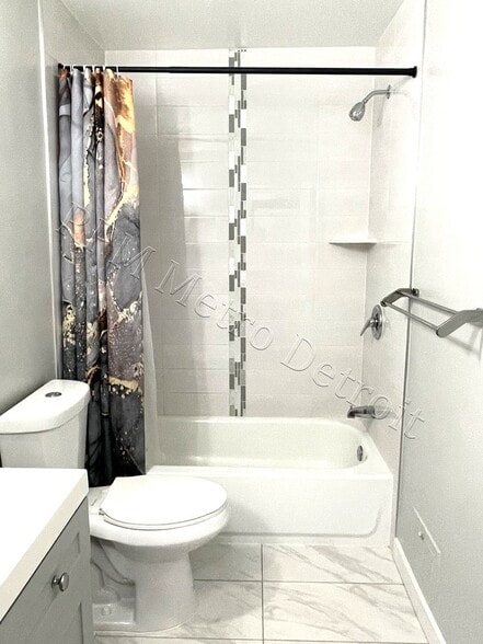 Building Photo - 22148 Dante St