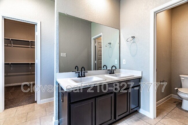 Building Photo - 12425 Belfort Point