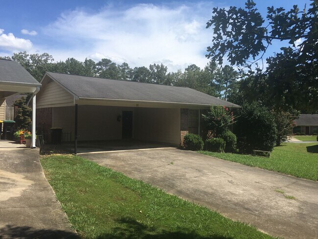Building Photo - Nice 2/2 Home in West Rome $1095