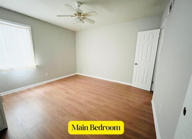 Building Photo - 5057 Gull Rd