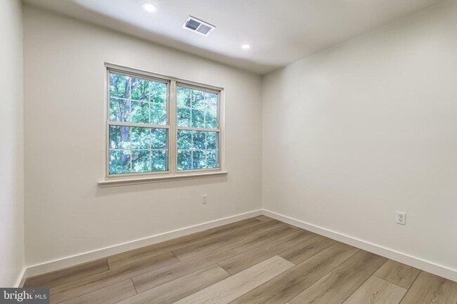 Building Photo - 2362 Branleigh Park Ct