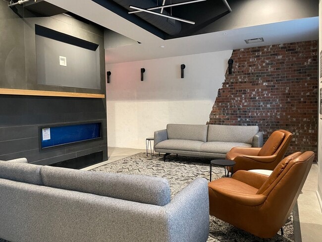 Building Photo - New construction condo available now!