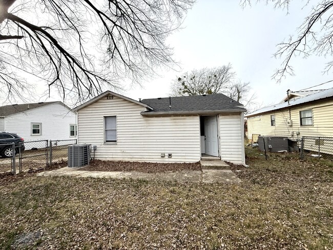 Building Photo - 1218 G St NW