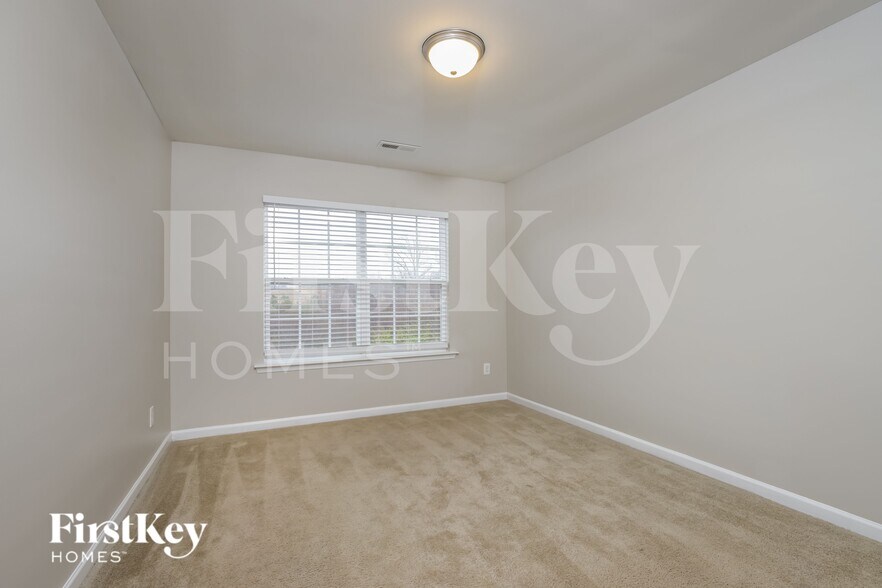 Building Photo - 1656 Havenbrook Ct