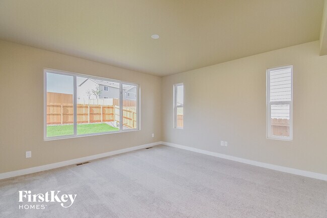 Building Photo - 10345 Luneth Dr