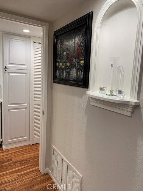 Building Photo - 22100 Burbank Blvd