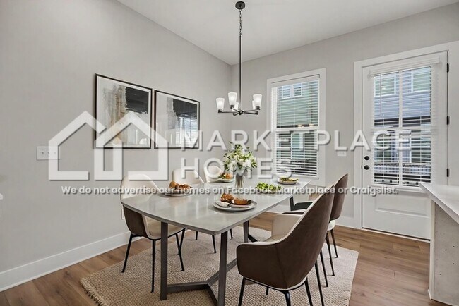 Building Photo - 1374 Cozy Cir SE