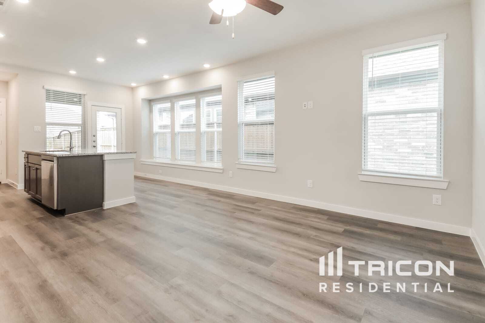 Building Photo - 2525 Waddill Rivers Wy