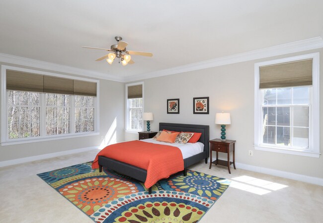 Building Photo - 8417 Henderson Rd