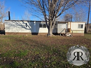Building Photo - 2 Bedroom, 1 bath, Singlewide Manufactured Home in Selah