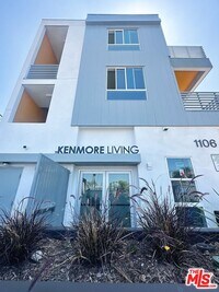 Building Photo - 1106 S Kenmore Ave
