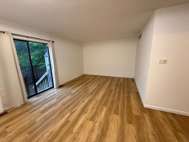 Building Photo - 11550 Villa Dorado Dr