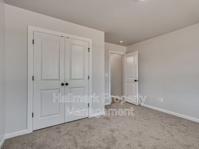 Building Photo - 11704 SW 48th St