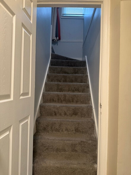 Building Photo - 18675 Beland St