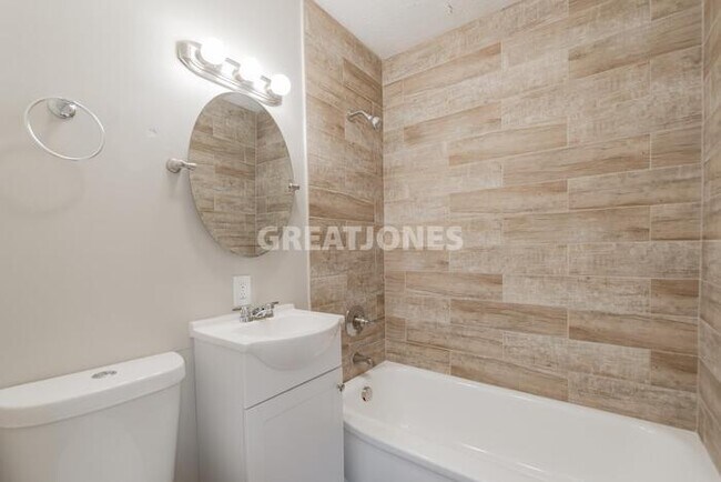 Building Photo - 108 Sulton St