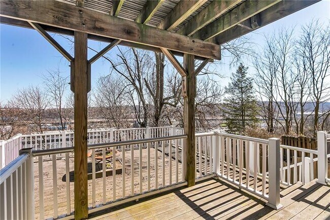 Building Photo - 3127 Josephine St