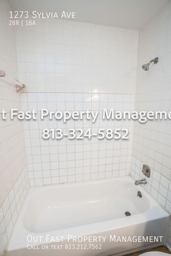 Building Photo - 1273 Sylvia Ave