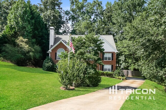 Primary Photo - 260 Brook Hollow Dr
